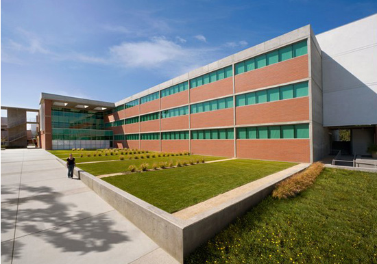 EL CAMINO COLLEGE – HUMANITIES BUILDING